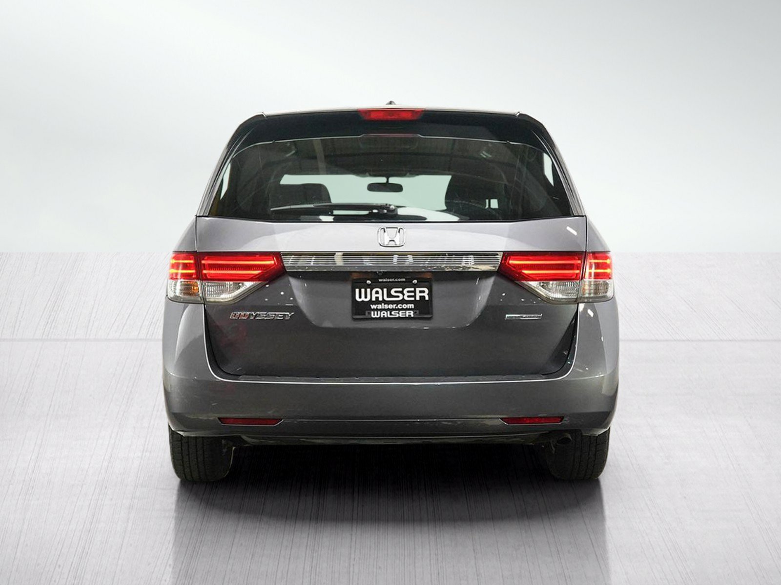 Used 2016 Honda Odyssey SE image 4