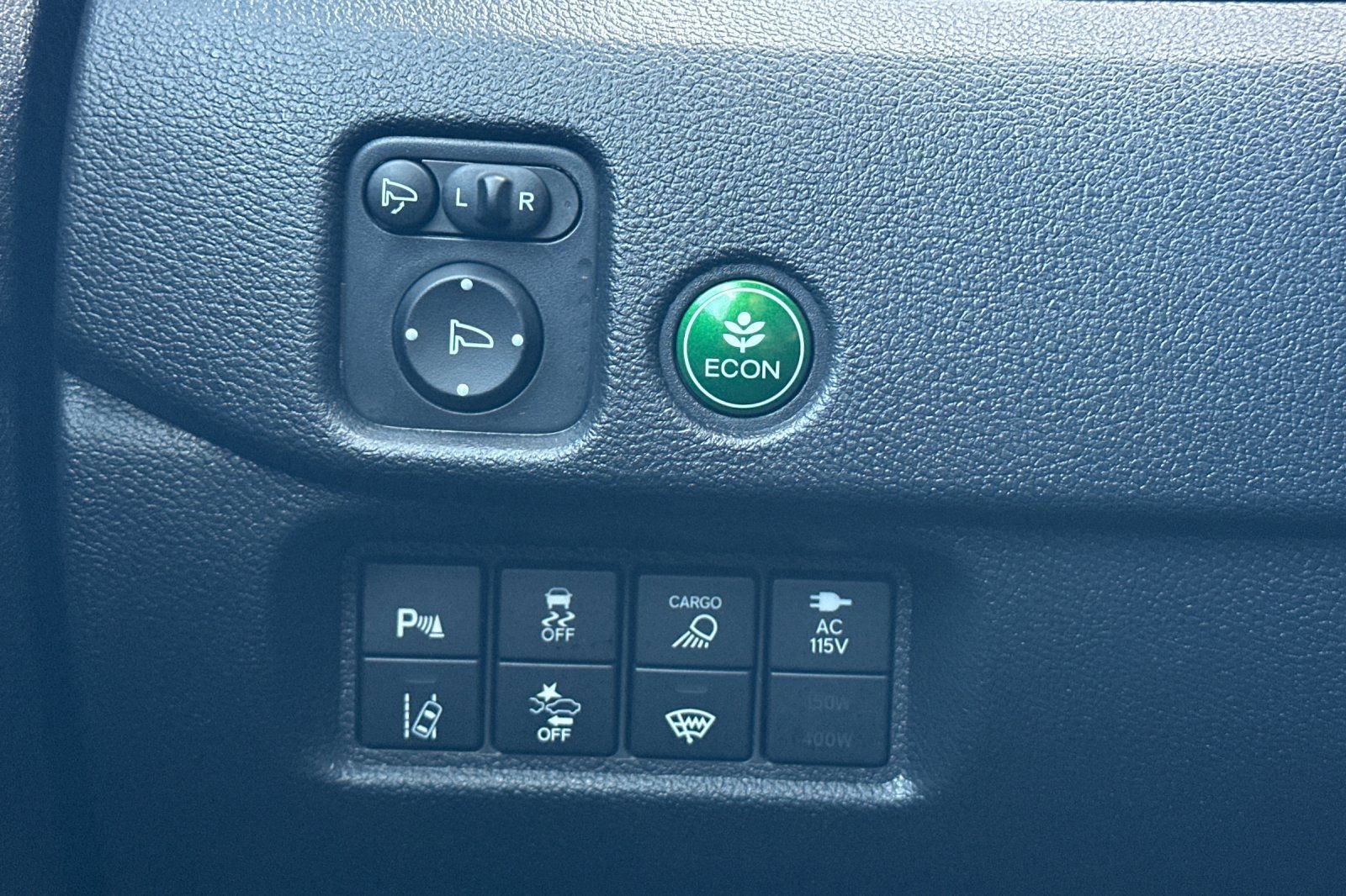 Used 2025 Honda Ridgeline Black Edition image 31