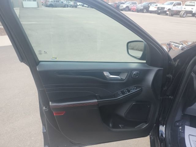 Used 2023 Ford Escape ST-Line Select w/ Tech Pack #2 image 19