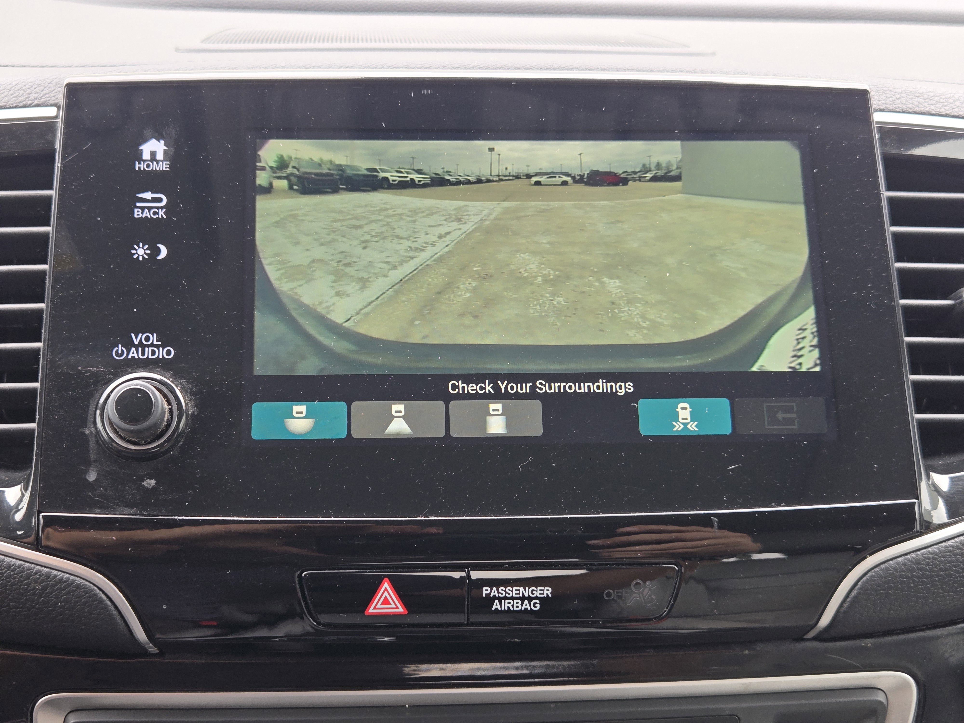 Used 2019 Honda Pilot Touring image 19