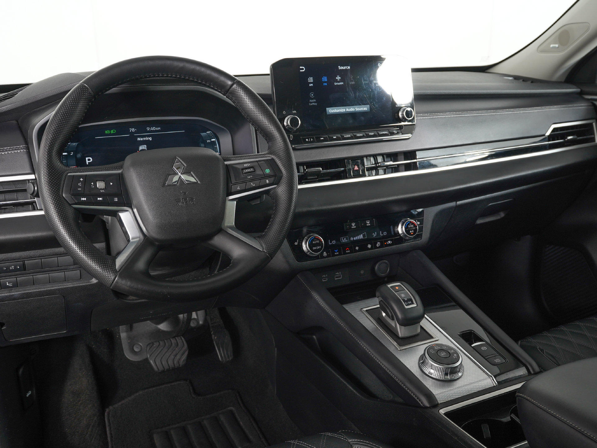 Used 2024 Mitsubishi Outlander SEL FWD image 18
