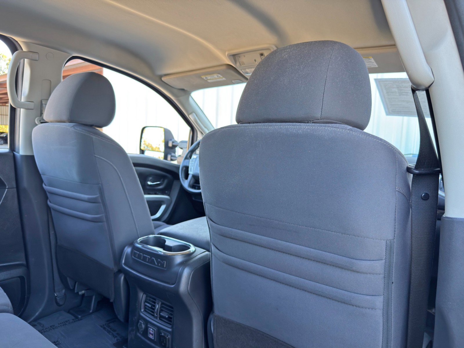Used 2021 Nissan Titan SV w/ SV Convenience Package AWD/4WD image 29