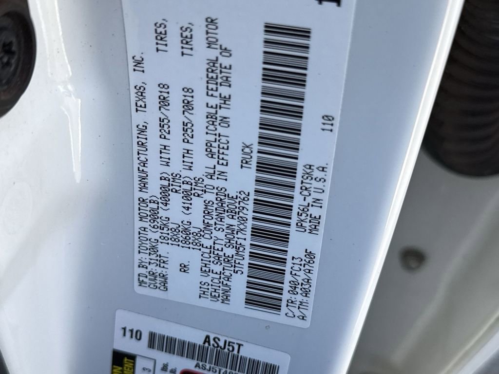 Used 2019 Toyota Tundra SR5 w/ SR5 Upgrade Package AWD/4WD image 26