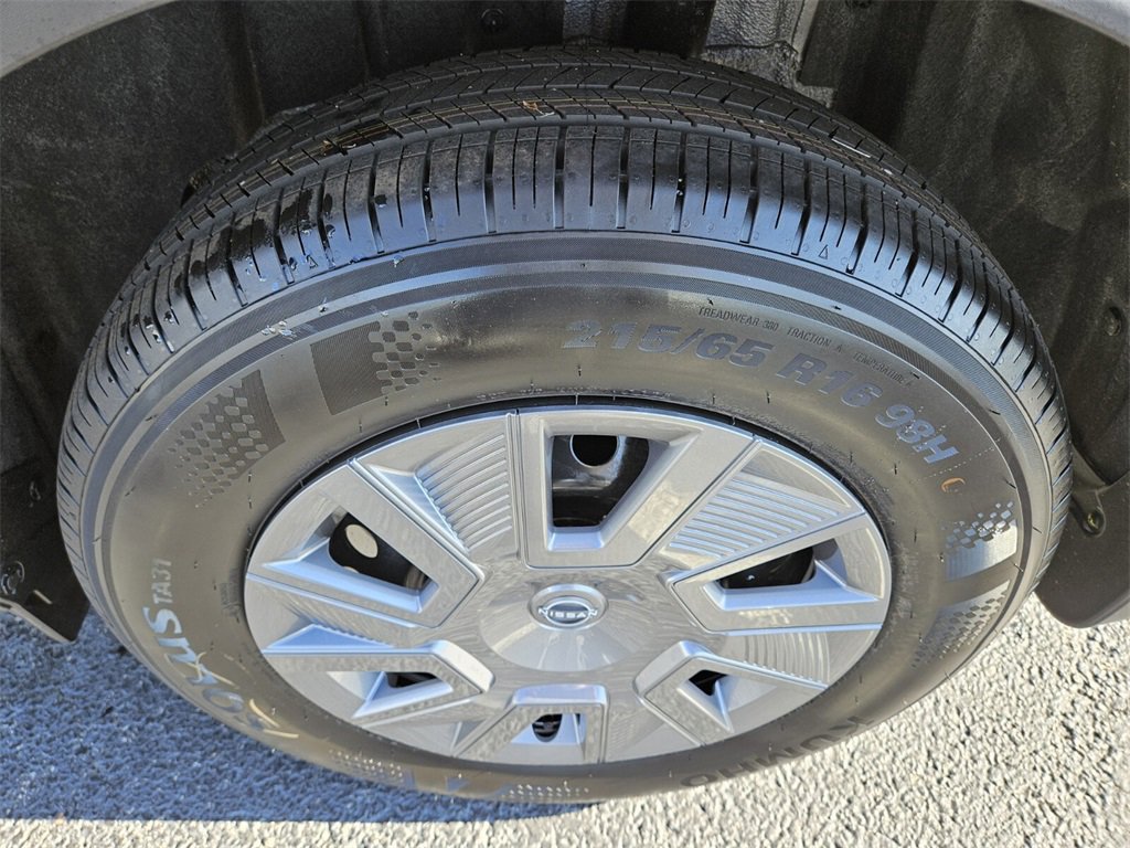 New 2026 Nissan Kicks S image 8