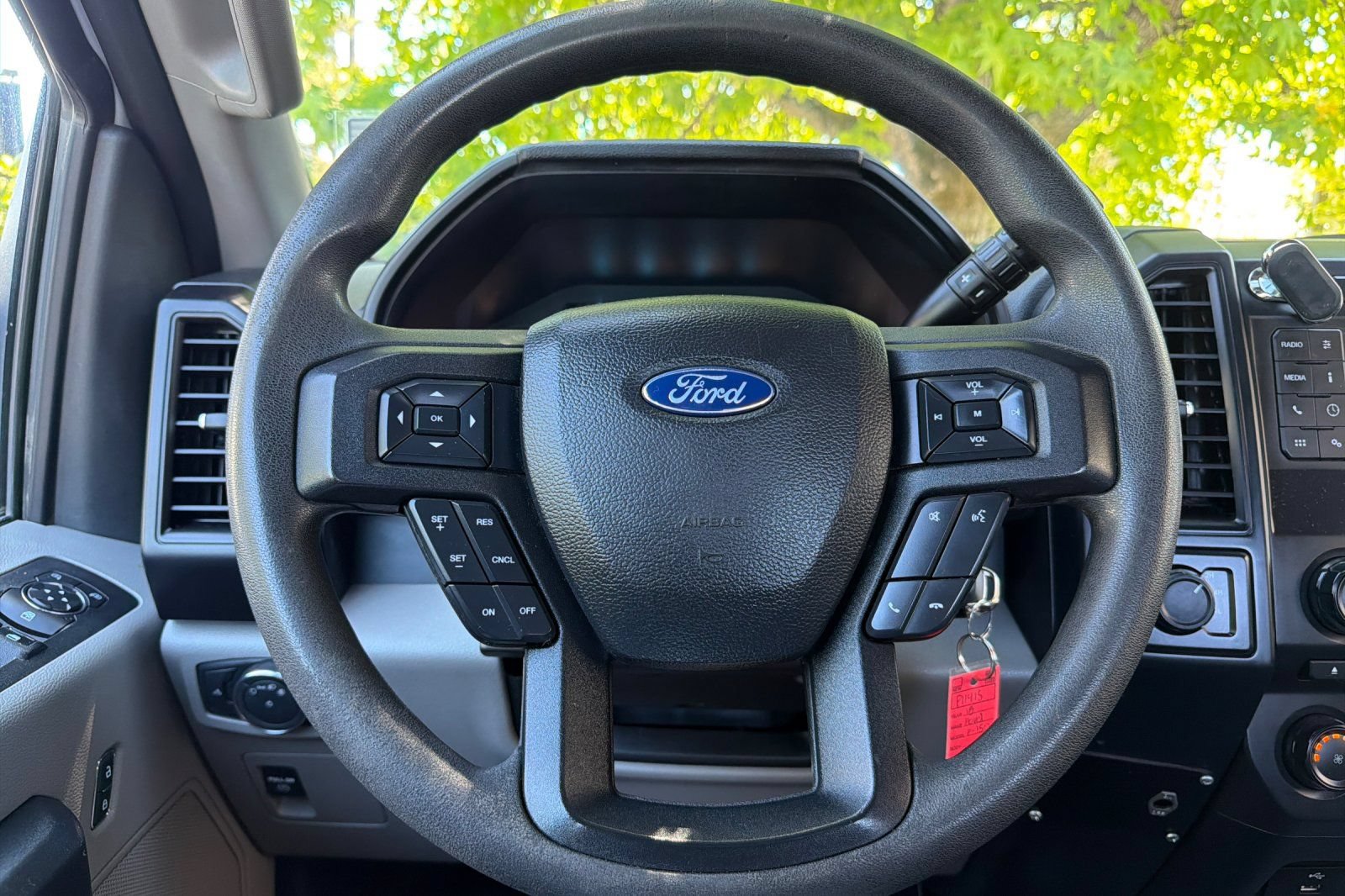 Used 2018 Ford F150 XL w/ Equipment Group 101A Mid AWD/4WD image 21