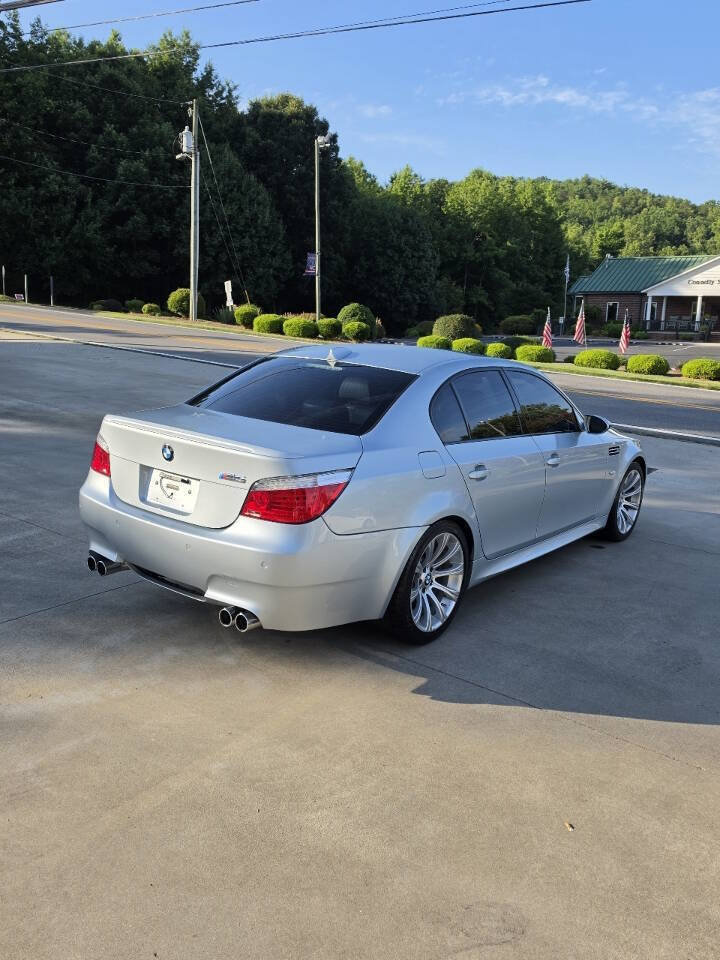 Used 2008 BMW M5 RWD image 7
