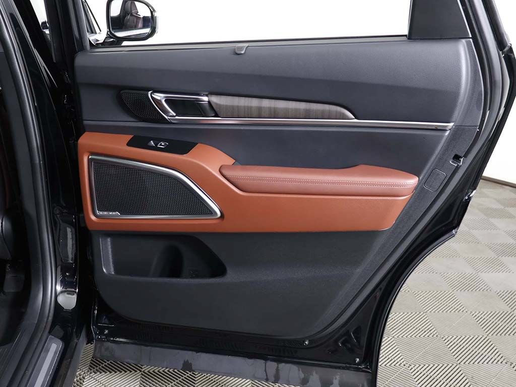 Used 2024 Kia Telluride SX FWD image 28
