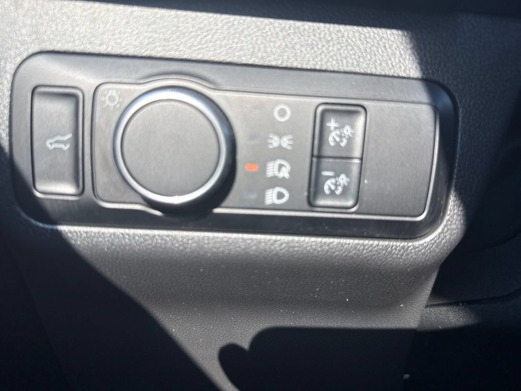 Used 2024 Ford Escape Active AWD/4WD image 23