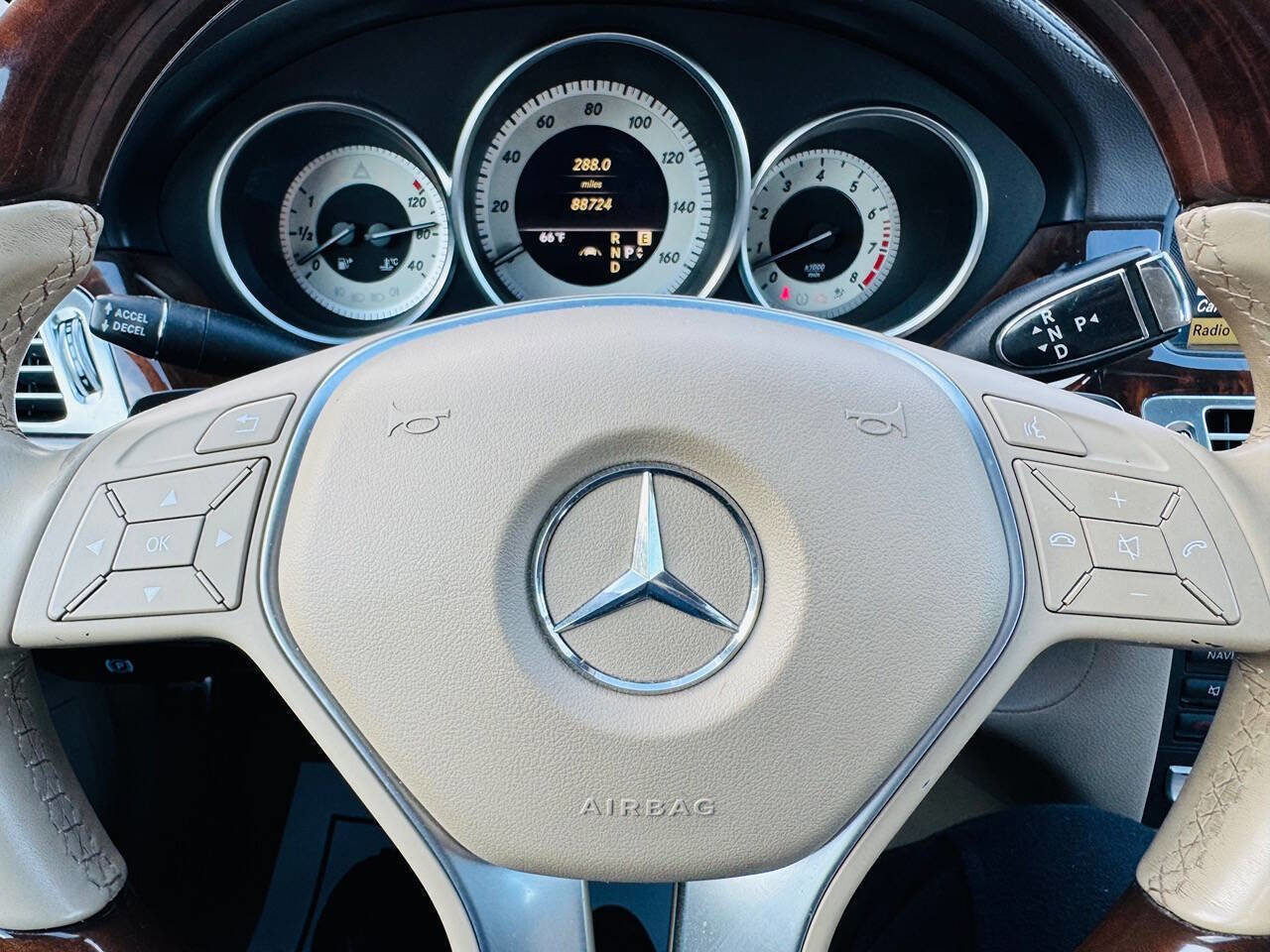 Used 2012 Mercedes-Benz CLS 550 image 17