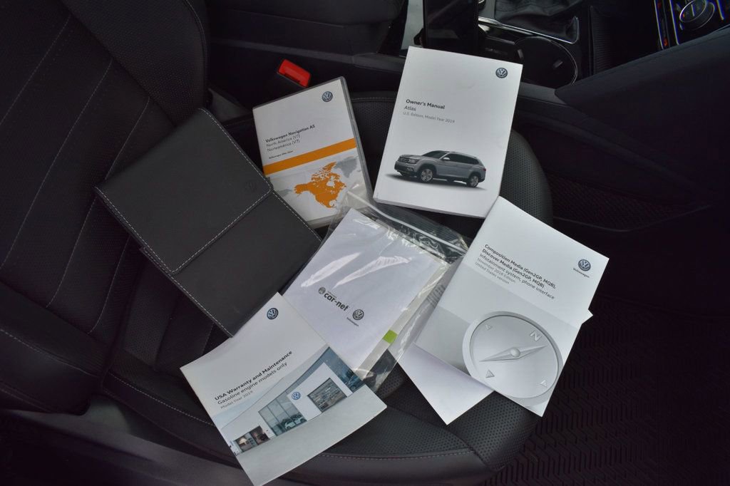 Used 2019 Volkswagen Atlas SEL Premium image 13