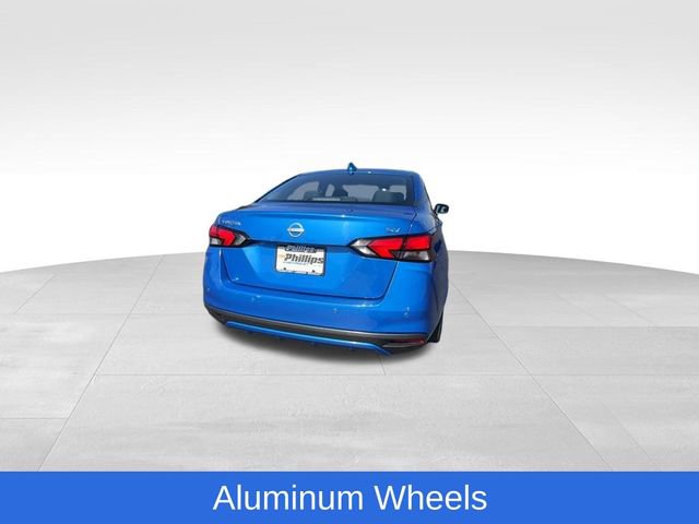 Used 2023 Nissan Versa SV image 9