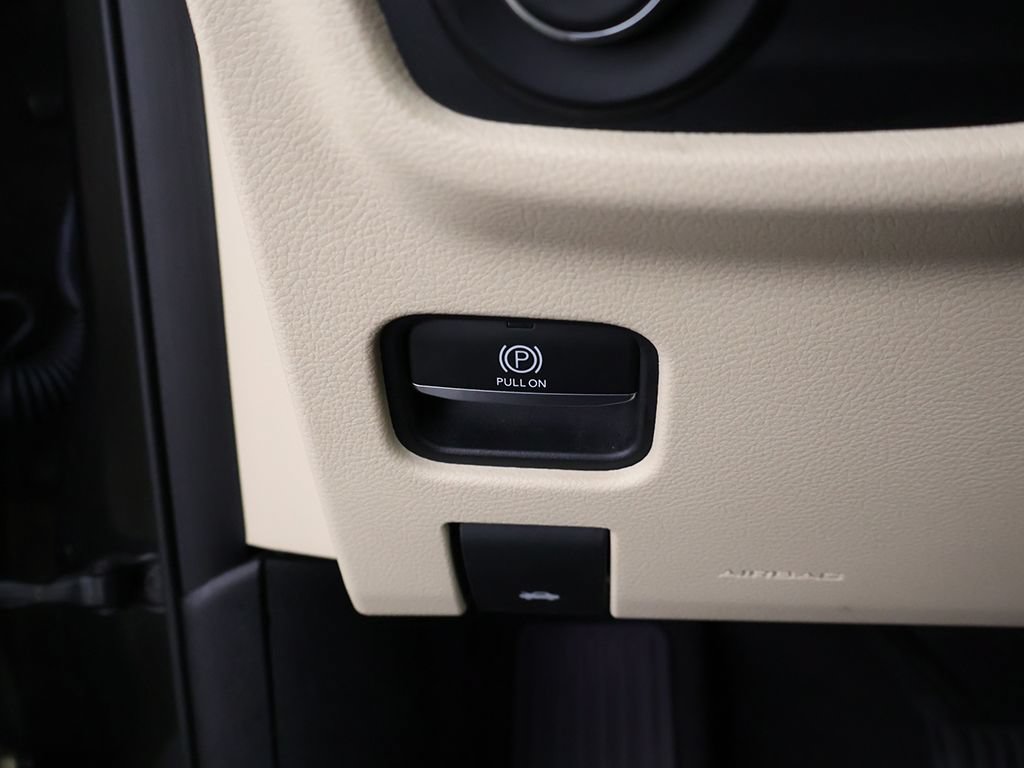 Used 2021 Jeep Grand Cherokee L Limited AWD/4WD image 46