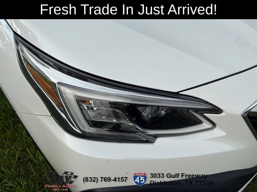 Used 2022 Subaru Outback Touring AWD/4WD image 5