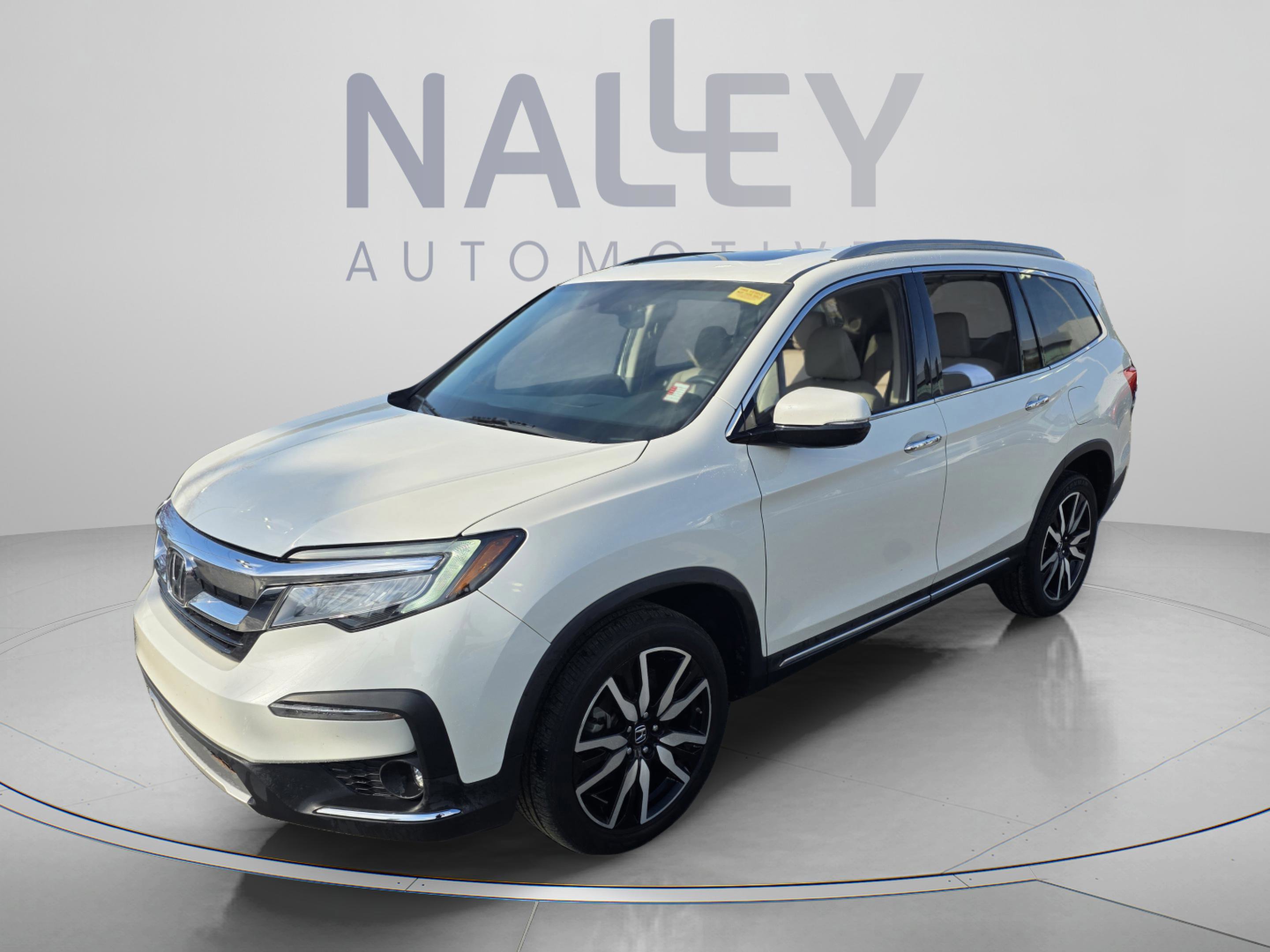 Used 2019 Honda Pilot Elite image 1