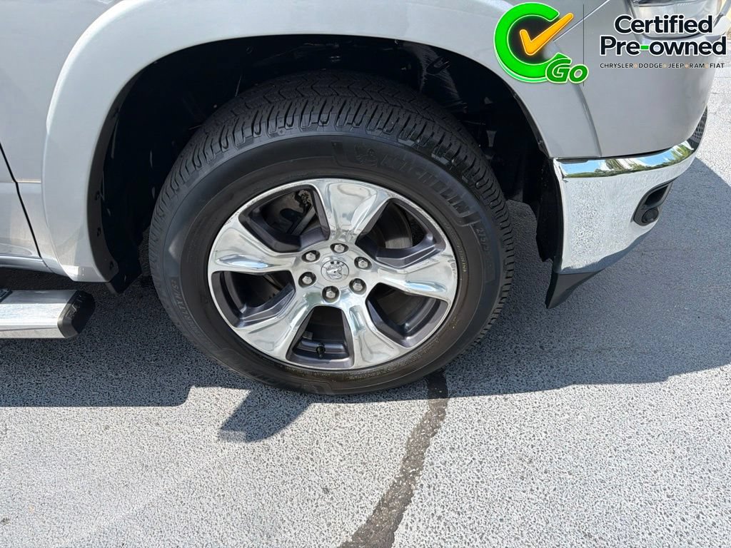 Used 2019 RAM 1500 Laramie AWD/4WD image 25