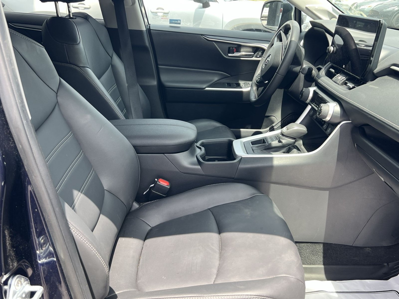 Used 2024 Toyota RAV4 XLE Premium w/ Weather Package AWD/4WD image 21