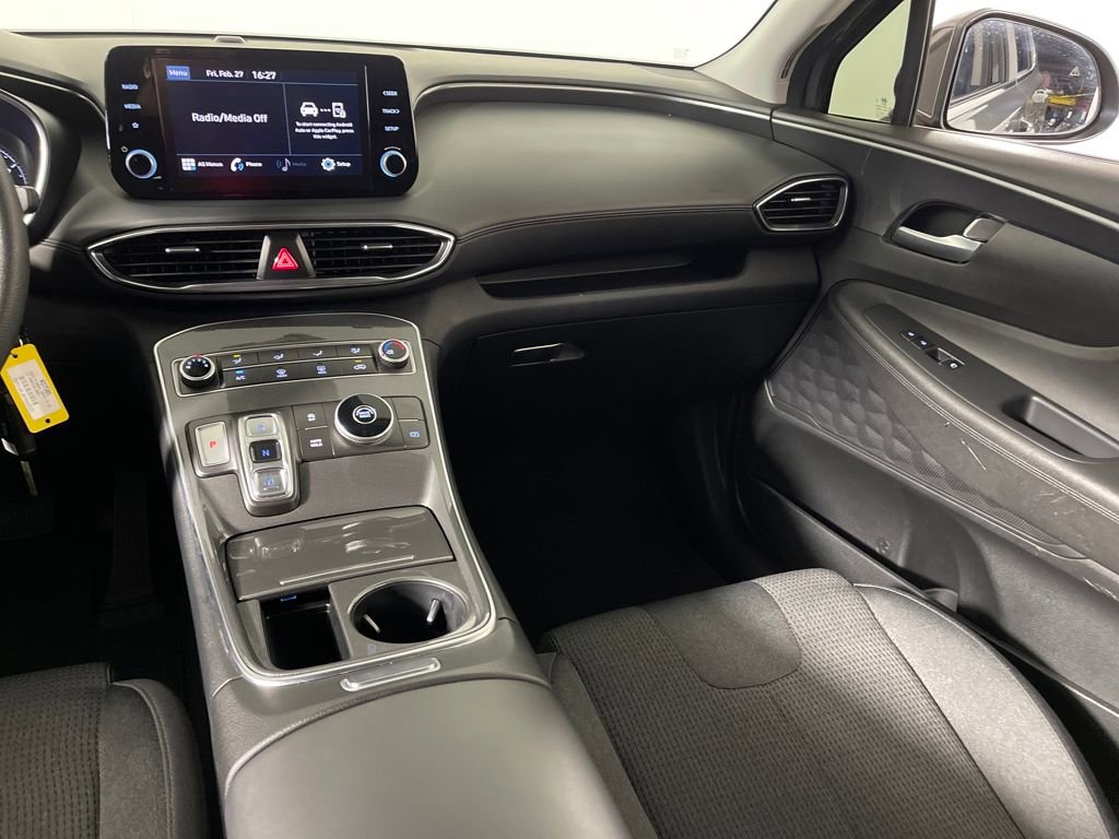 Used 2023 Hyundai Santa Fe SE image 17