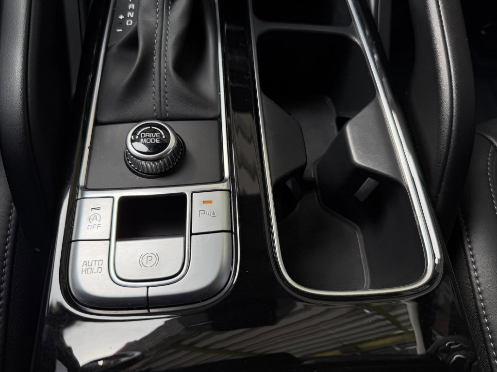 Used 2024 Kia Telluride LX image 26