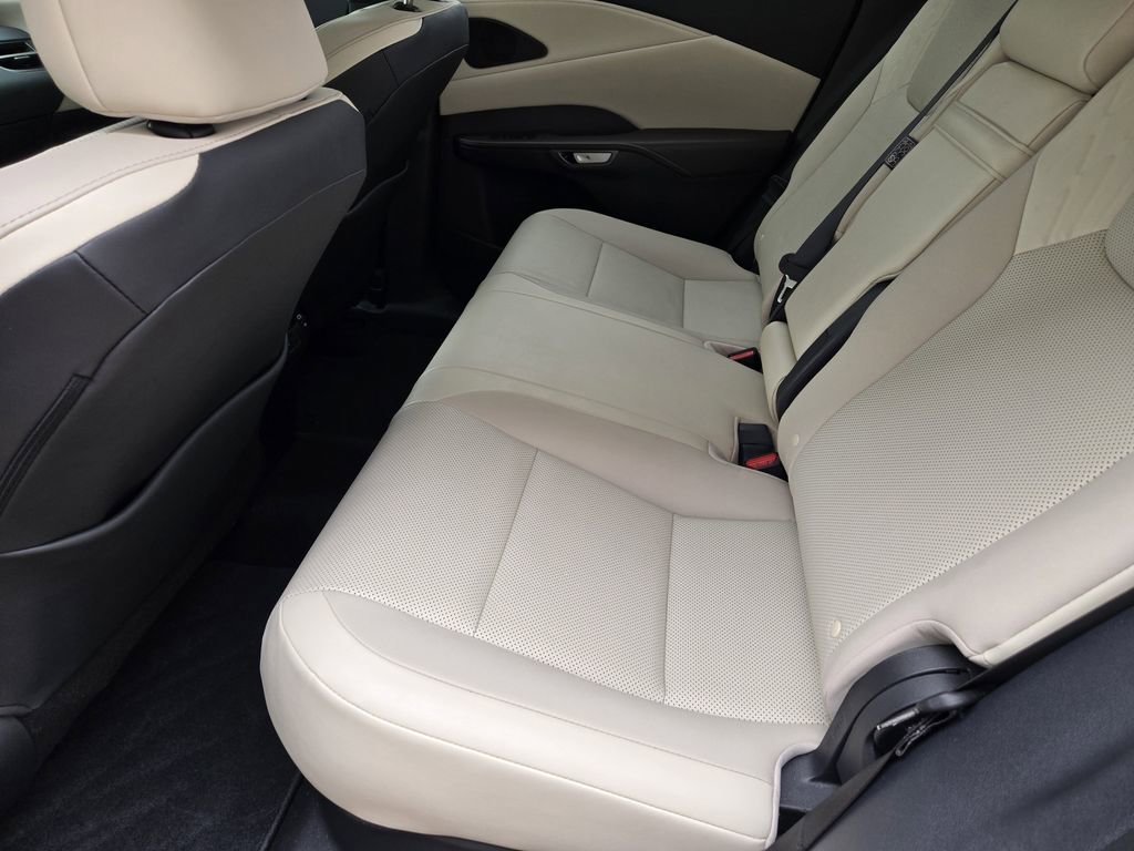 Used 2024 Lexus RX 350 FWD w/ Technology Package image 19