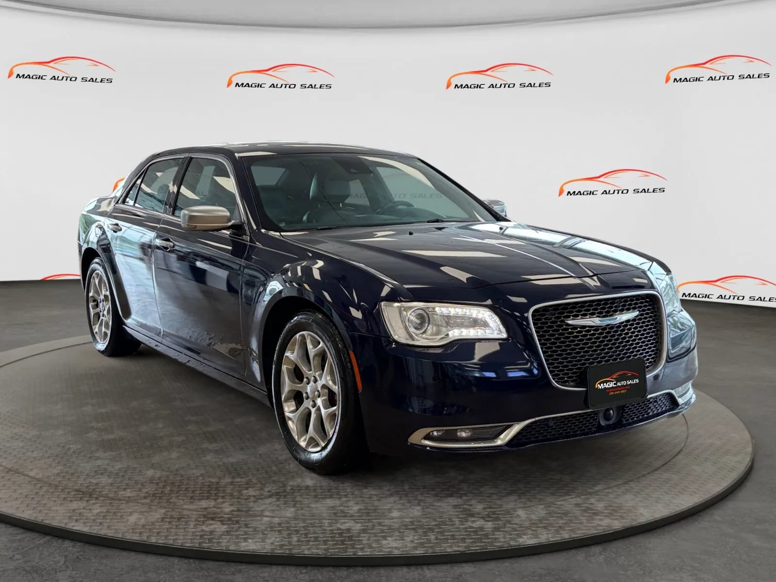 Used 2016 Chrysler 300 C Platinum w/ Safetytec Plus Group AWD/4WD image 5