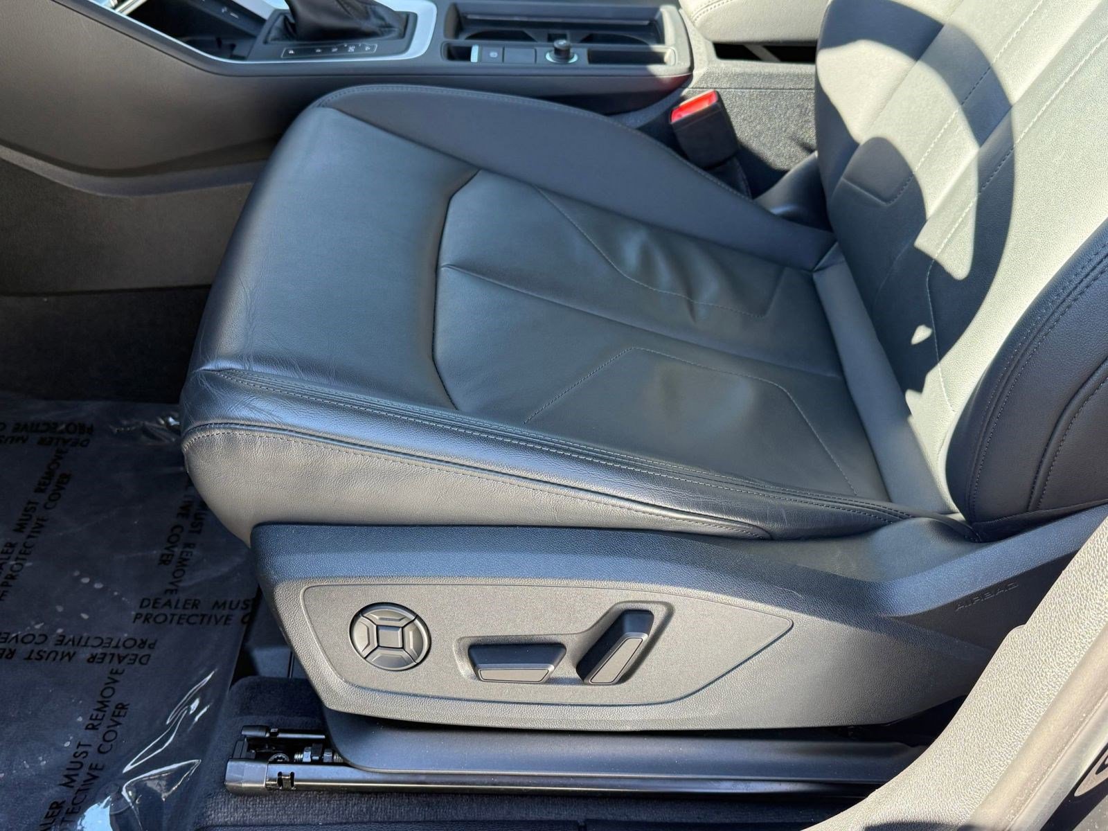 Certified 2025 Audi Q3 2.0T Premium Plus w/ Premium Plus Package image 14