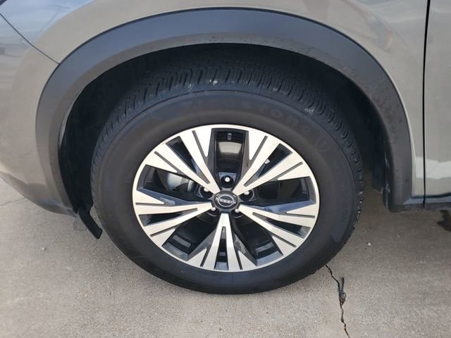 Used 2023 Nissan Rogue SV image 10