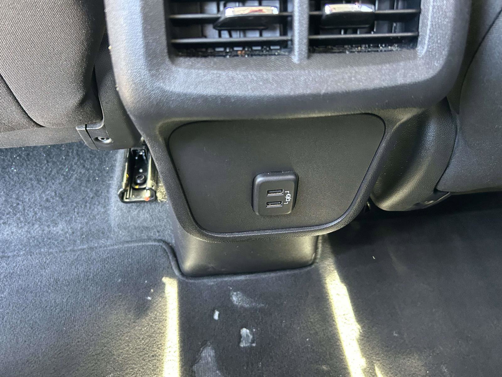 Used 2024 Chevrolet Equinox LT image 15