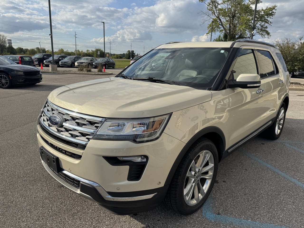 Used 2018 Ford Explorer Limited w/ Equipment Group 301A image 12