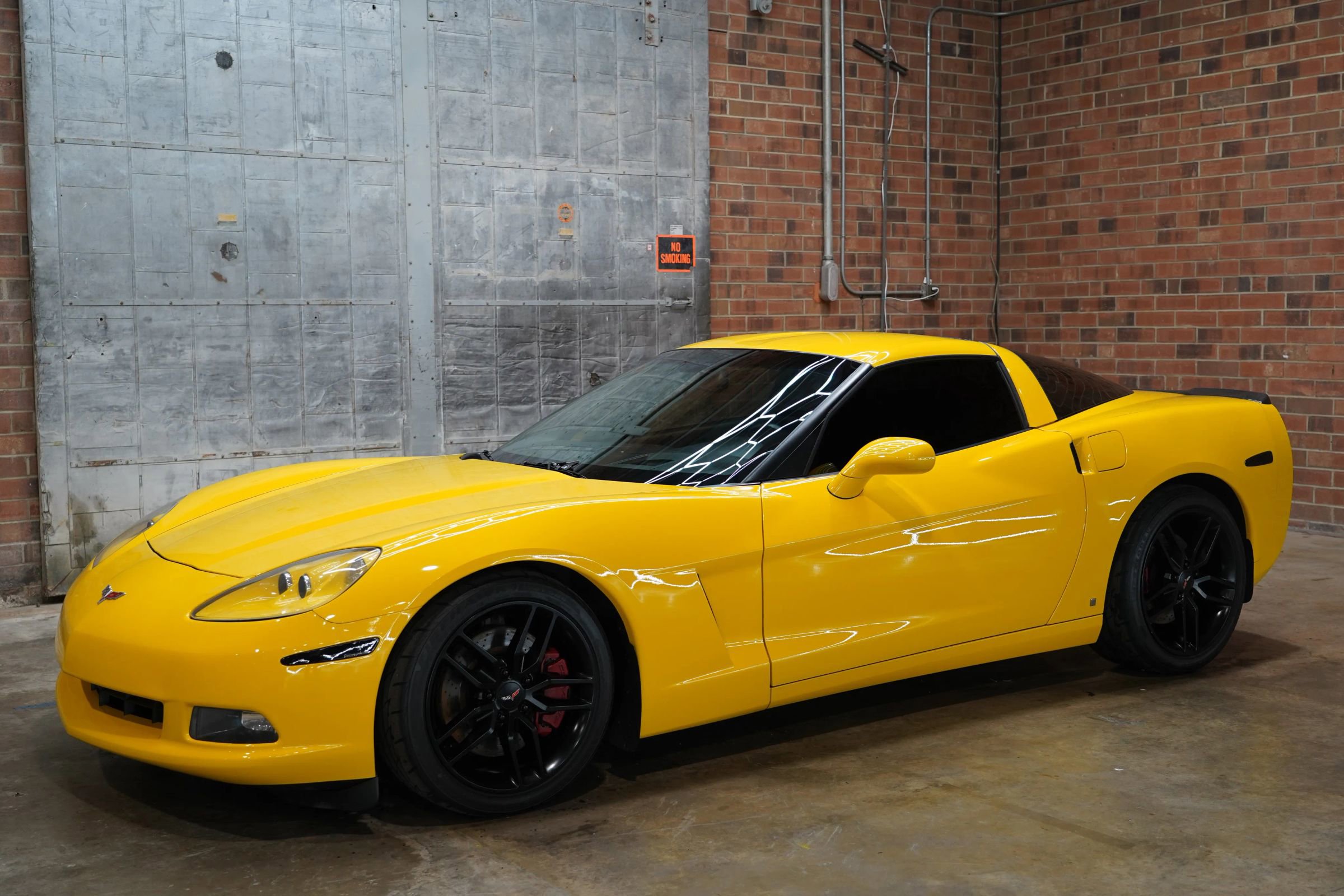 Used 2006 Chevrolet Corvette Coupe w/ Preferred Equipment Group image 10