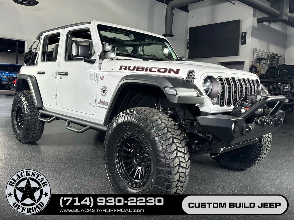 Used 2024 Jeep Wrangler Unlimited Rubicon w/ Convenience Group AWD/4WD image 15