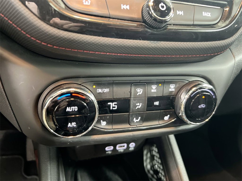 Certified 2022 Chevrolet TrailBlazer RS w/ Sun and Liftgate Package image 15