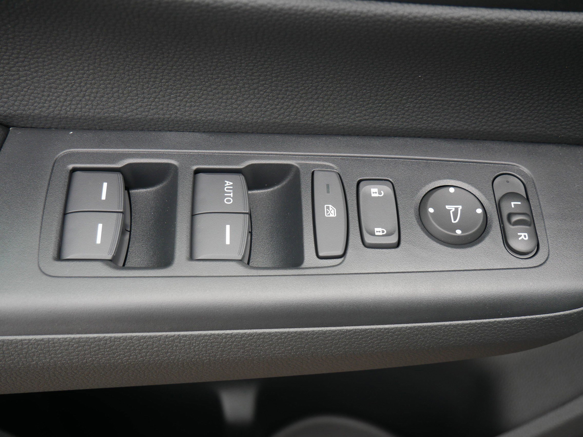 New 2026 Honda CR-V LX image 16