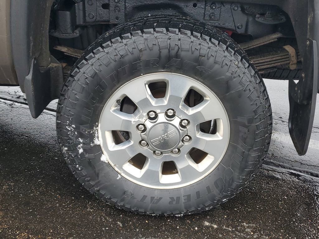 Used 2015 GMC Sierra 3500 SLT w/ Duramax Plus Package image 5