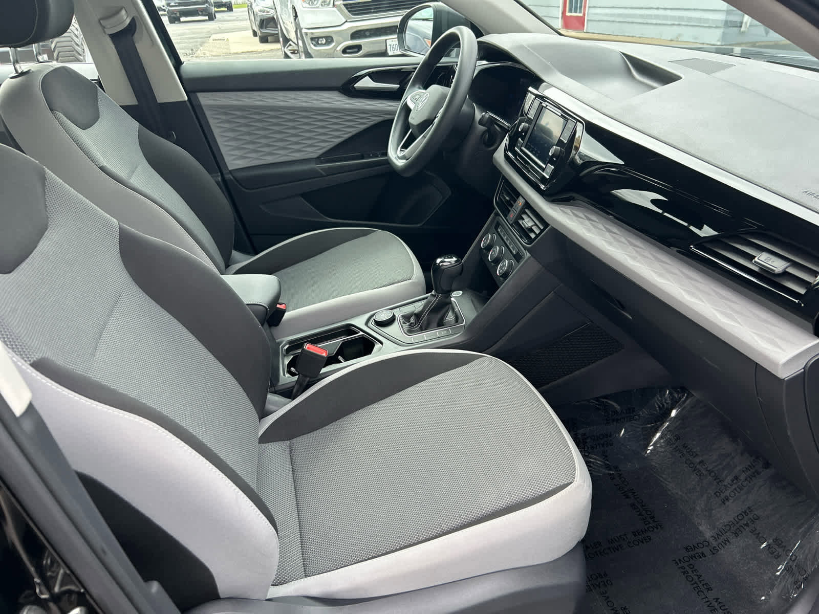 Used 2022 Volkswagen Taos S AWD/4WD image 27