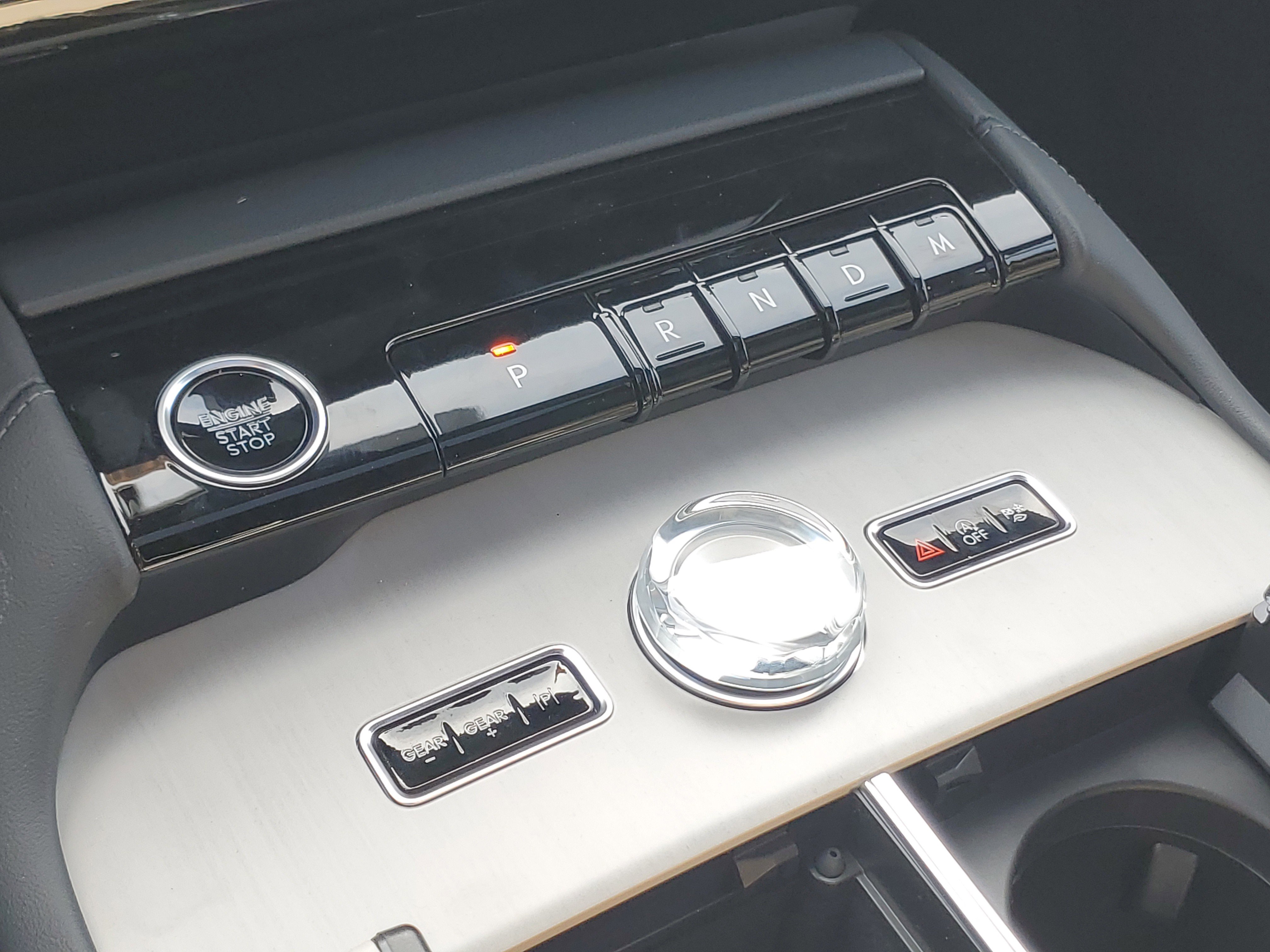 New 2026 Lincoln Navigator Reserve w/ Jet Appearance Package image 25