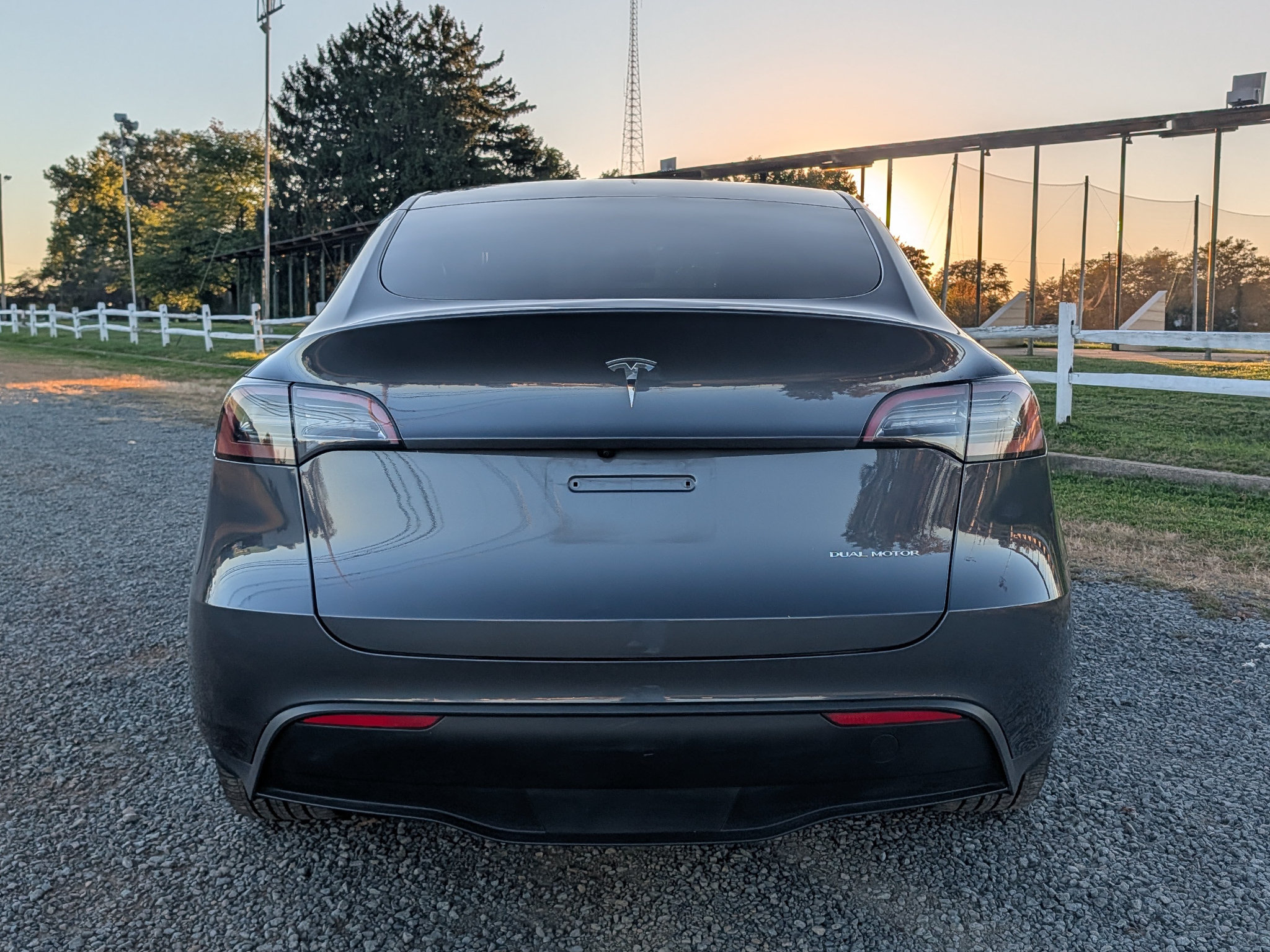 Used 2023 Tesla Model Y Long Range AWD/4WD image 6