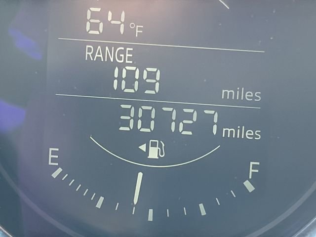 Used 2019 MAZDA MX-5 Miata Sport w/ I-ACTIVSENSE Sport Package image 16