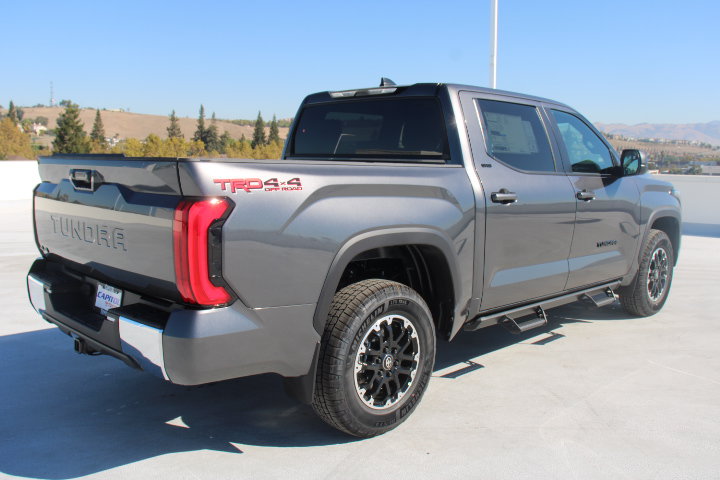 New 2026 Toyota Tundra SR5 AWD/4WD image 3