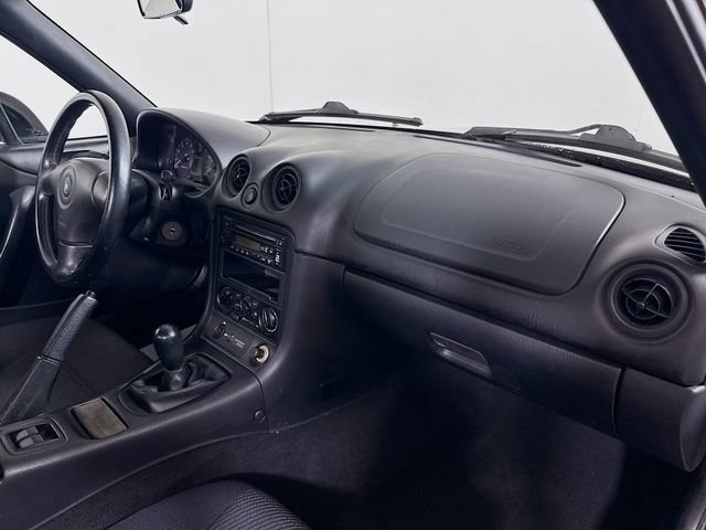 Used 1999 MAZDA MX-5 Miata RWD image 25