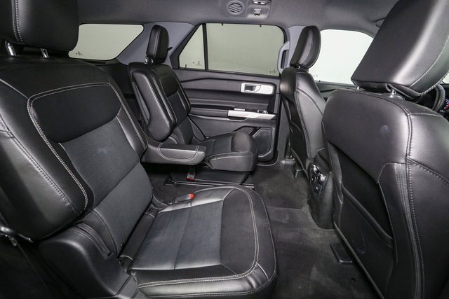 Used 2022 Ford Explorer Limited w/ Limited Technology Package image 19