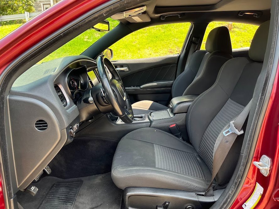 Used 2019 Dodge Charger GT w/ Blacktop Package image 7