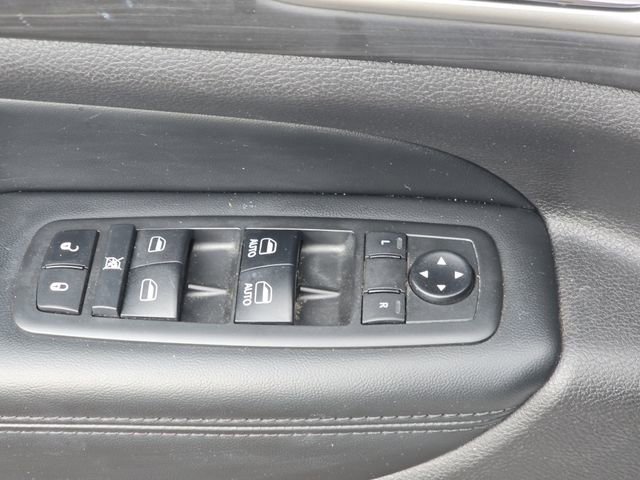 Used 2019 Jeep Grand Cherokee Altitude AWD/4WD image 30