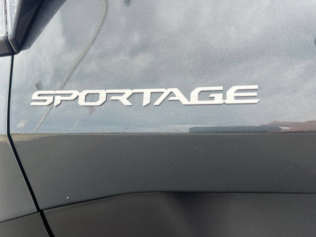 Used 2026 Kia Sportage LX FWD image 22