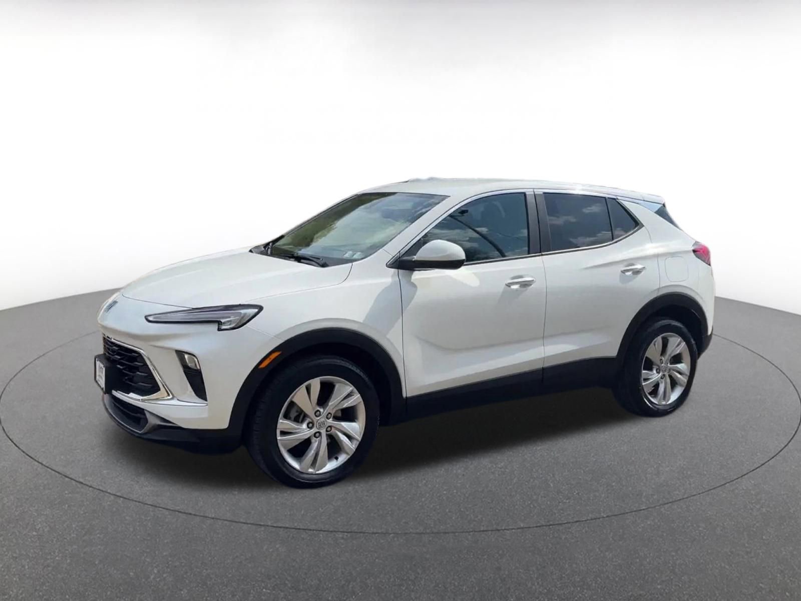 Used 2025 Buick Encore GX Preferred FWD image 8
