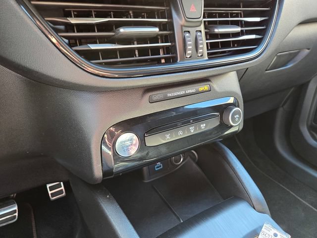 Certified 2023 Ford Escape ST-Line w/ Tech Pack #1 AWD/4WD image 15
