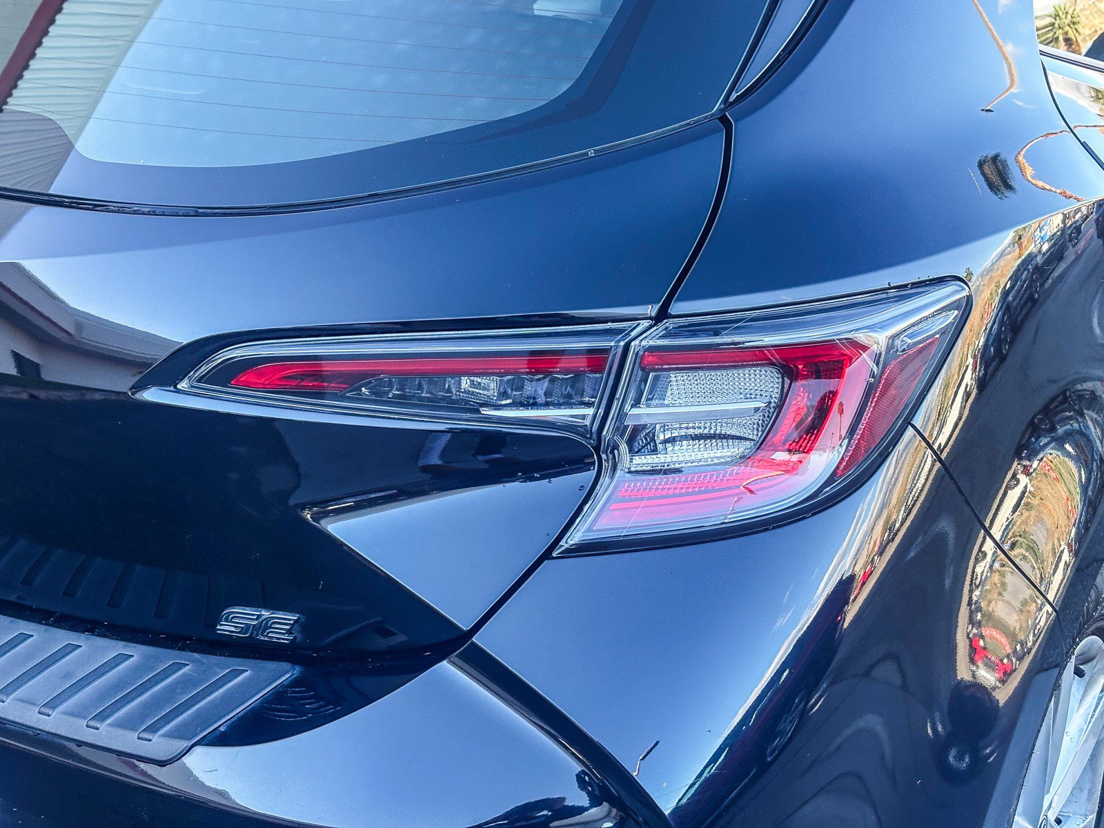 Used 2022 Toyota Corolla SE FWD image 8