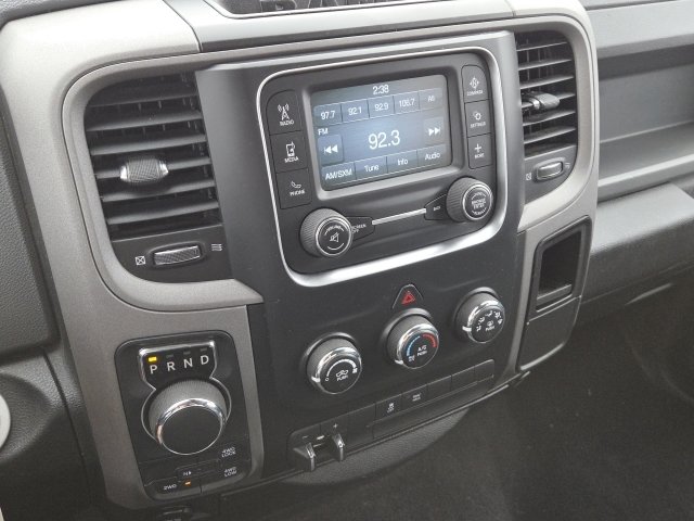 Used 2015 RAM 1500 Express w/ Black Ram 1500 Express Group AWD/4WD image 17