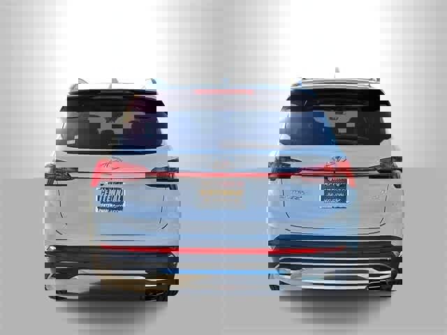 Certified 2022 Hyundai Santa Fe Limited image 7