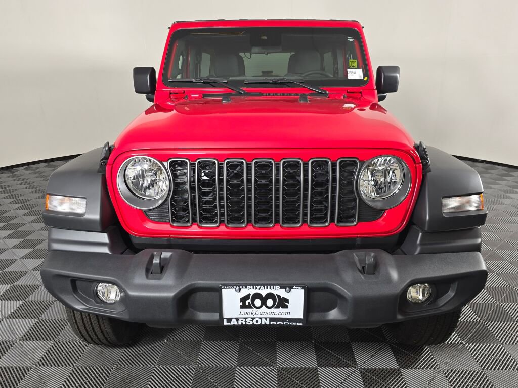 Used 2025 Jeep Wrangler Sport S image 9