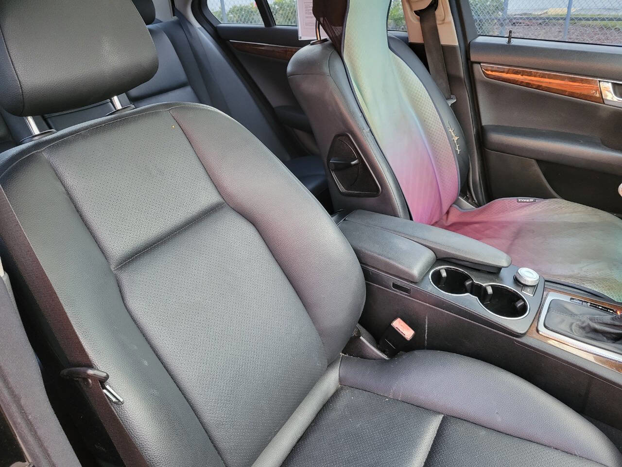 Used 2009 Mercedes-Benz C 300 Luxury image 8